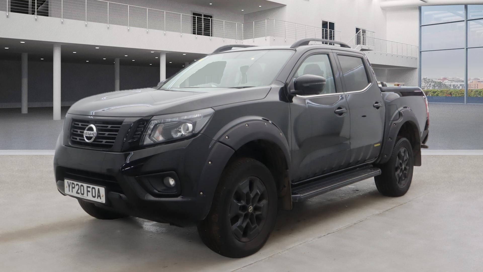 NISSAN Navara